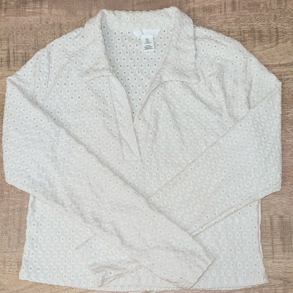 H&M Cream Eyelet Blouse Long Sleeve-Large - Picture 3 of 5